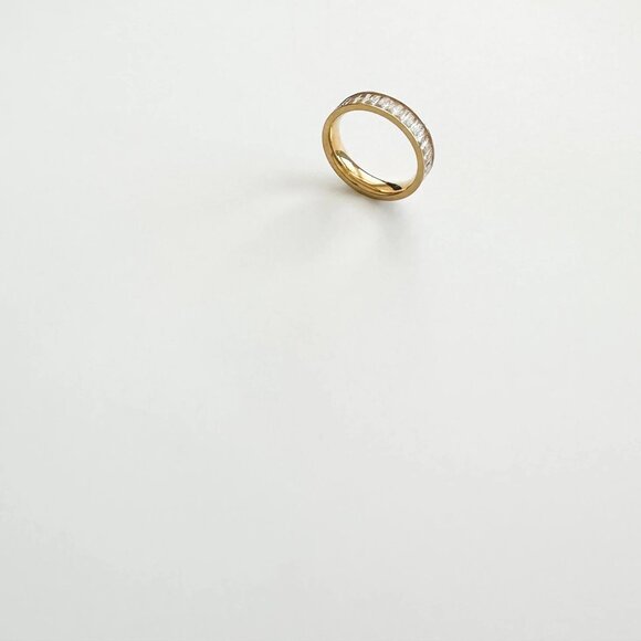 The Màu Ring - Picture 7 of 7